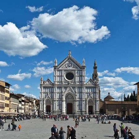 Nice Portion Of Property Near Santa Croce Florenz Exterior foto